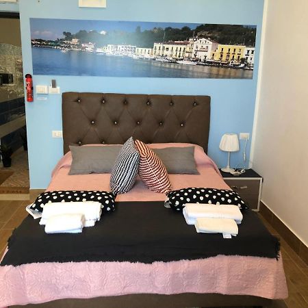 Casa Vacanze Riva Destra Ischia Exterior foto