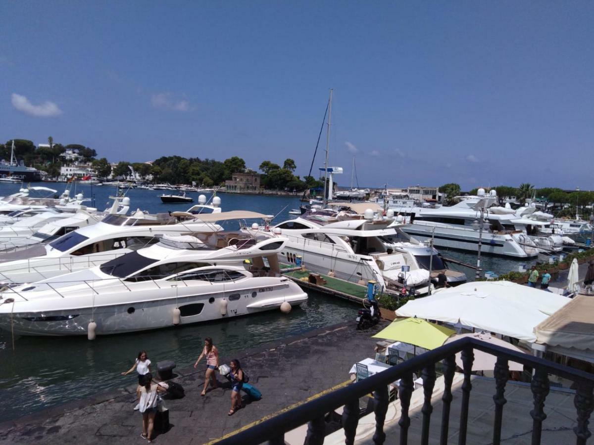 Casa Vacanze Riva Destra Ischia Exterior foto