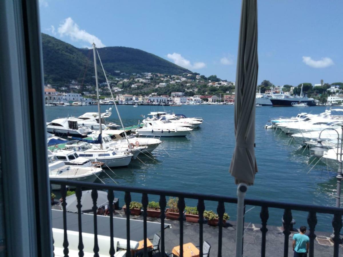 Casa Vacanze Riva Destra Ischia Exterior foto
