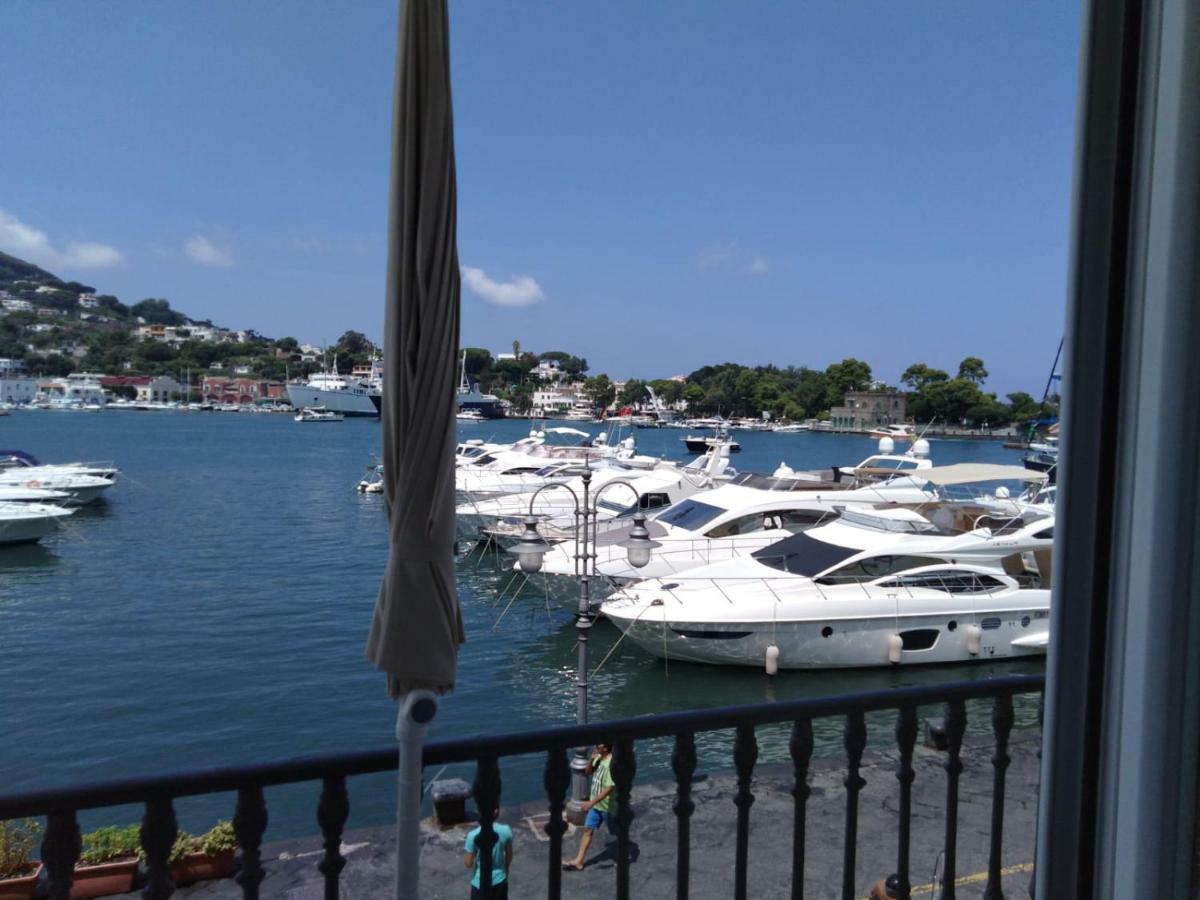 Casa Vacanze Riva Destra Ischia Exterior foto