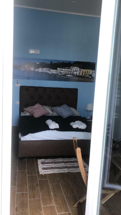 Casa Vacanze Riva Destra Ischia Exterior foto
